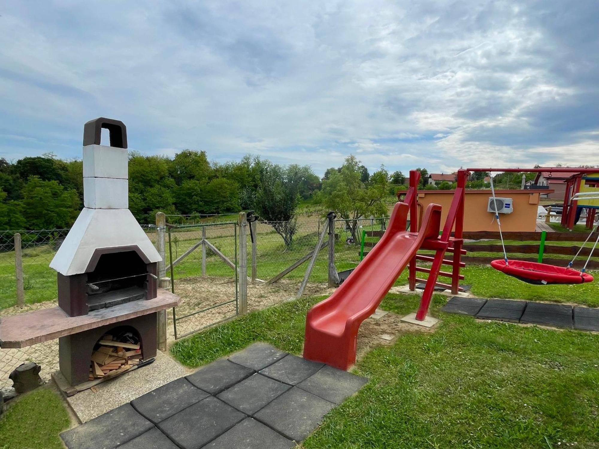 Kuca Za Odmor Hresc Vila Donji Koncovcak Exterior foto
